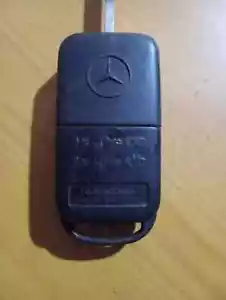 1999 MERCEDES BENZ ML320 SWITCHBLADE FLIP KEYLESS ENTRY REMOTE - Foto 1 di 6