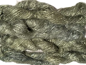 100 g de hilo de seda de plátano reciclado musgo - Imagen 1 de 3
