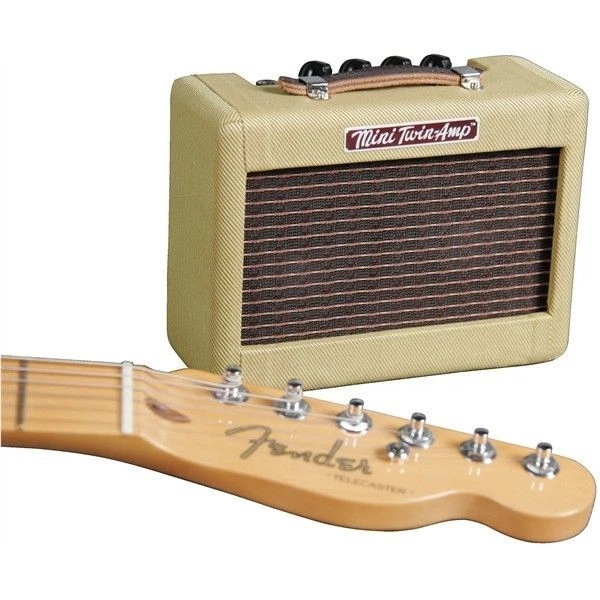 Mini Twin Amplificatore Fender 9v DC 200ma
