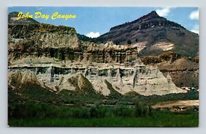 Cartolina cromata Oregon John Day Canyon Scenic Pacific Mountain Landscape