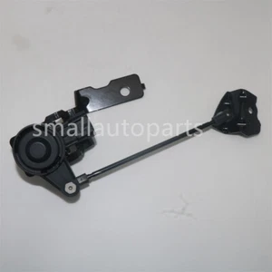 OEM Rear Headlight Adjuster Leveling Sensor 95137279 for 12-2016 Opel Mokka J13 - Picture 1 of 10