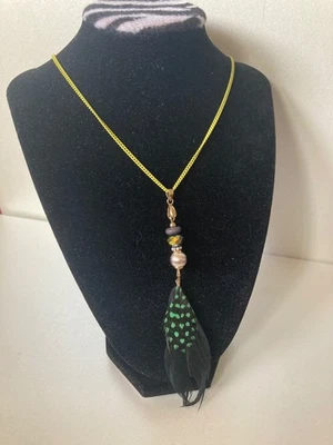 "Collar cadena colgante pluma larga 38"" negro y verde joyería de moda" Foto 1 de 4