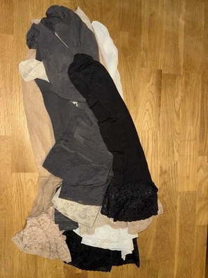 Konvolut: 8x Strümpfe Halterlose und Strapsstrümpfe Nylon Perlon Basteln Putzen - Bild 1 von 4
