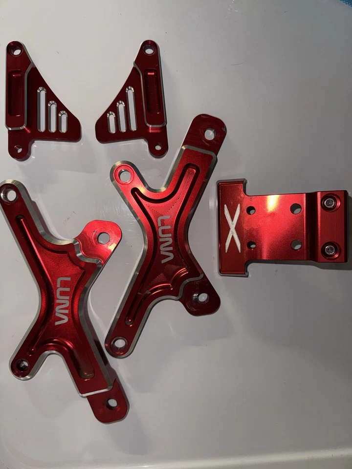 Luna Cycle SURRON SUR-RON Ultra Bee SEAT RISER LIFT KIT RED Damaged Please Read Foto 1 de 4