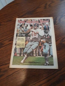 NOVEMBER 7,1970-THE SPORTING NEWS-ARCHIE MANNING OF THE OLE MISS REBELS(MINT) - Picture 1 of 1