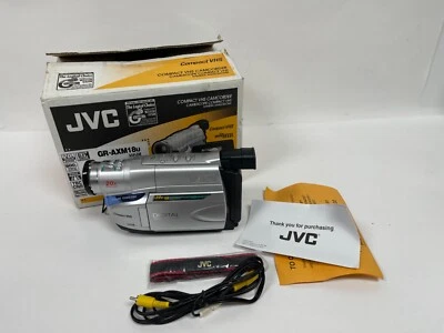 JVC GR-AXM18U Black LCD Screen 20x Optical Zoom VHS Camcorder NO CHARGER AS-IS - Image 1 of 4