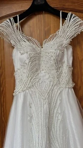 handmade wedding dress - Picture 1 of 5