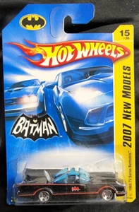 Batimóvil Hotwheels Diecast 1:64 Batman 2007 - Serie de TV 1966 Nuevos Modelos - Imagen 1 de 2