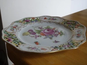 DRESDEN CARL THIEME 1 ANCIENNE ASSIETTE PORCELAINE AJOUREE ALLEMAGNE - Picture 1 of 7