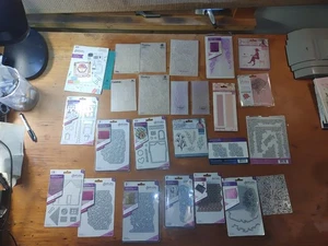 15 NEUE Zwillinge von Crafter’s Companion Stanzformen & Verschiedenes Prägefolder - Bild 1 von 12