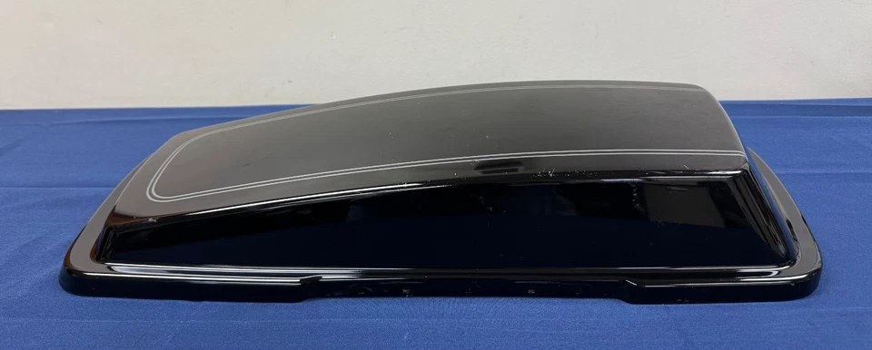 Harley-Davidson 79104-03A RH Saddlebag Lid 93-13 Touring Vivid Black (#23) - Image 1 of 4
