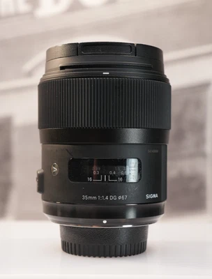 Sigma Art 35mm f/1.4 DG HSM Lens for Nikon F - Image 1 of 4