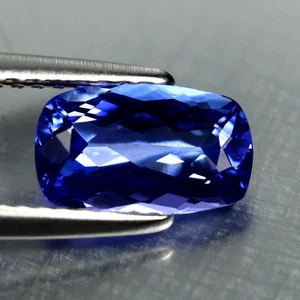 1.52 ct AAAA Supreme Cushion (9.02 x 5.49 mm) Purplish Blue Tanzanite Gemstone - Picture 1 of 3