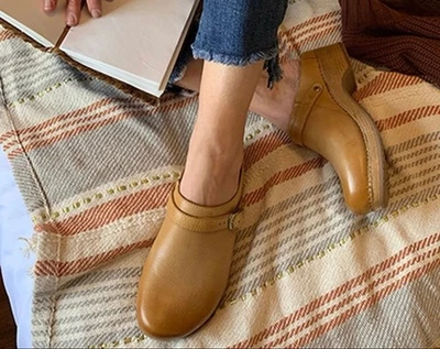 Zuecos mula de cuero Dansko Berry talla 39 Foto 1 de 4