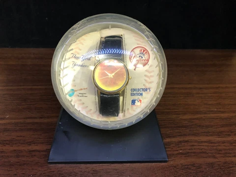 Vintage The Upper Deck Company New York Yankees Laserchron Holographic Watch Cover