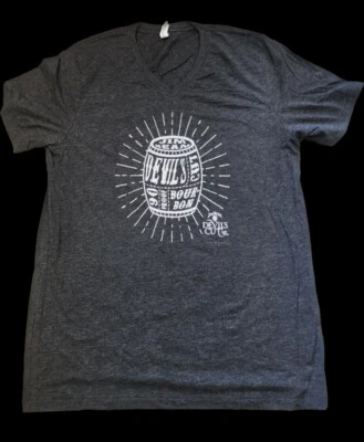 NOVA Camiseta Jim Beam Adulto Corte Diabo Bourbon Barril de Uísque Logotipo Gráfico Grande - Imagem 1 de 4