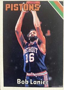 1975 TOPPS #30 BOB LANIER Basketball Card Detroit Pistons HOF