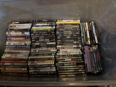 Huge Selection of DVDs $1.99 Each Foto 1 de 2