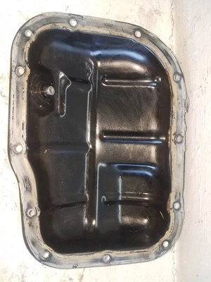 Toyota Prius 2010-2015 1,8 L híbrido motor inferior cárter de aceite color negro (M315) Foto 1 de 2