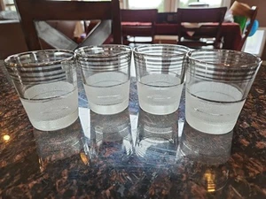 Vintage Barware MCM West Virginia Glass Co. Set 4 bicchieri Frost Nip - Foto 1 di 9