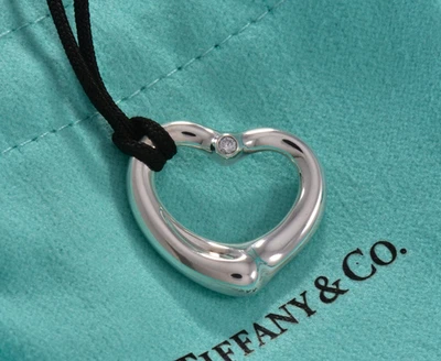 Collar de seda colgante corazón abierto Tiffany & Co diamante plata Elsa Peretti 22 mm Foto 1 de 4