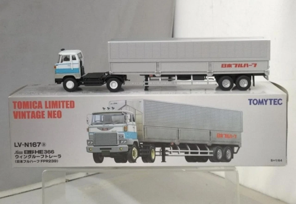 Tomica Vintage Neo LV-N167 1/64 Hino HE366 Wing Roof Trailer - Image 1 of 4