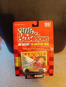Terry Labonte 1995 Racing Champions #5 Corn Flakes 1997 NASCAR 1/64 Diecast Car - Picture 1 of 4
