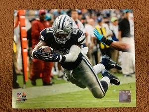 Foto de archivo Zeke Elliott 8x10 sin firmar - Imagen 1 de 1