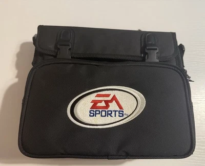 任天堂 N64 或 Playstation 1 软手提箱旅行包 EA 运动 — 第 1/4 张图片