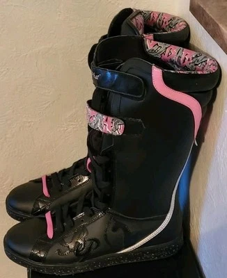 * RARE * Baby Phat Super High Top * Shoe Boot Women 11 *  Lace Up **CAT  Logo ** - Image 1 of 4