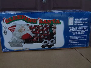 VINTAGE CHRISTMAS LARGE MOTIONETTE SLEEPING SNORING SANTA IN BOX BY TELCO - Picture 1 of 4