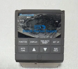 Honeywell UDC2000 MINI-PRO DC200E-1-004-200000-0-EN TEMPERATURE CONTROLLER - Picture 1 of 6