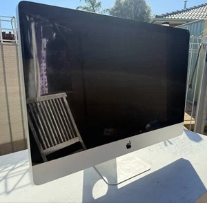 Apple iMac (27-inch, Late 2009/Mid 2010 - Model A1312) - Working - Picture 1 of 9