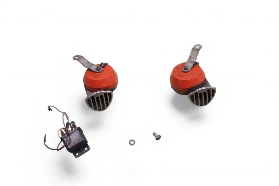 Ducati 750 GT 750GT DM750 1974 Super Sport bisel DM Desmo *bocinas AC7  Foto 1 de 4