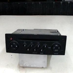 AUTORADIO PER RENAULT Modus 1° Serie 8200401291T (04>06) - Foto 1 di 1