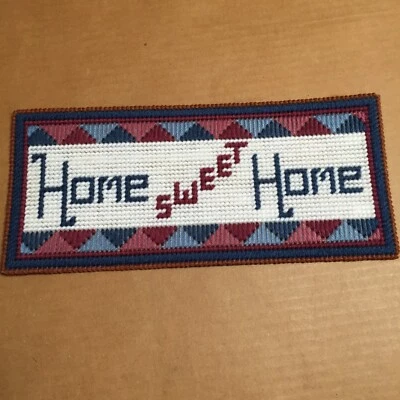 Punto de aguja Home Sweet Home vintage completado 5 1/2” X 13” en plástico usado en excelente estado AR76 Foto 1 de 4