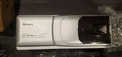 Pioneer 12 Disc CD Changer CDX-FM1289 W/ Cords Untested - Image 1 of 4