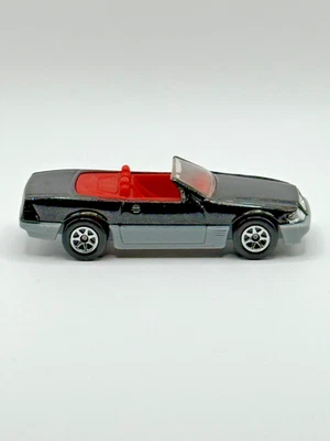 Mercedes Benz 500SL 1989 Hot Wheels convertible negro 1/64 mate Foto 1 de 4