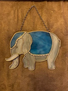 Catturasole Elefante Blu in Vetro Colorato 5" Alto 6,5" Largo - Foto 1 di 15