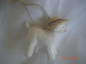 So süß Vintage KERAMIK WEISSES LAMM im HUT WEIHNACHTSSCHMUCK - Bild 1 von 7