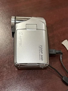 Aiptek 720P HD DV Camcorder 1GB Internal Memory 4x Digital Zoom W Strap Works! - Picture 1 of 13