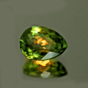 3.42CT Wonderful 100% Natural Green Sphene Loose Gemstone - Picture 1 of 3