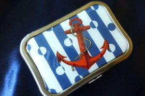 Estuche para lentes de contacto de moda... náutico... ¡único en su clase! - Imagen 1 de 2