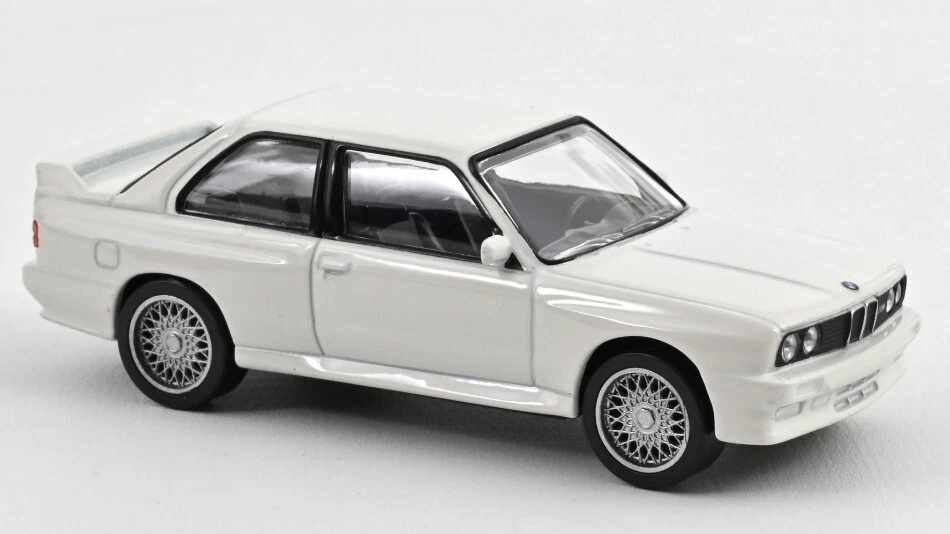 MODELLINO AUTO STATICO NOREV BMW M3 E30 1986 BIANCO MODELLISMO SCALA 1:43 - Immagine 1 di 2