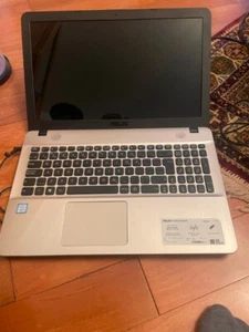 Asus X541U 15.6", Intel Core i5-7200U, 8 GB RAM, good for gaming with ethernet - Picture 1 of 7