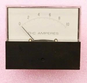 YEW 0-10 D-C AMPERES GUAGE - Picture 1 of 4