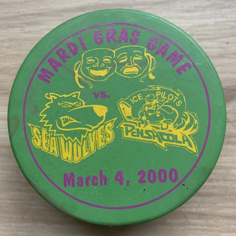 MISSISSIPPI SEAWOLVES vs PENSACOLA ICE PILOTS ECHL HOCKEY PUCK 2000 MARDI GRAS Cover