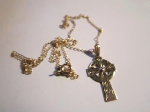 9K GOLD GOLD PENDANT AND NECKLACE RELIGIOUS CROSS 18" - 2 1/2 GRAMS SC-5A - Picture 1 of 4