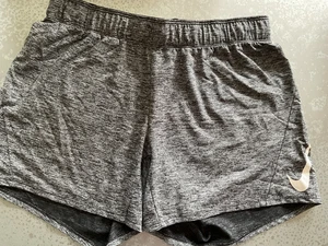 EUC Nike Dri-FIT running Training Shorts 5" Inseam Women's M Medium gray - Picture 1 of 3