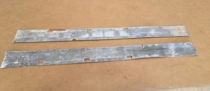 1965 Ford Galaxie 2 Door Sill Wire Covers Pair Used Original - Foto 1 di 4